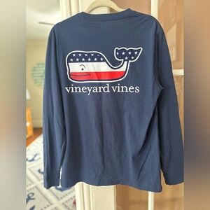 NWT Vineyard Vines Medium Navy Long Sleeve Tee with Patriotic Whale